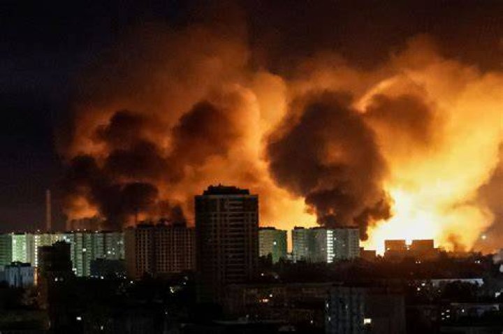 
17 killed in Russian strikes on Ukraine’s Zaporizhzhia city 