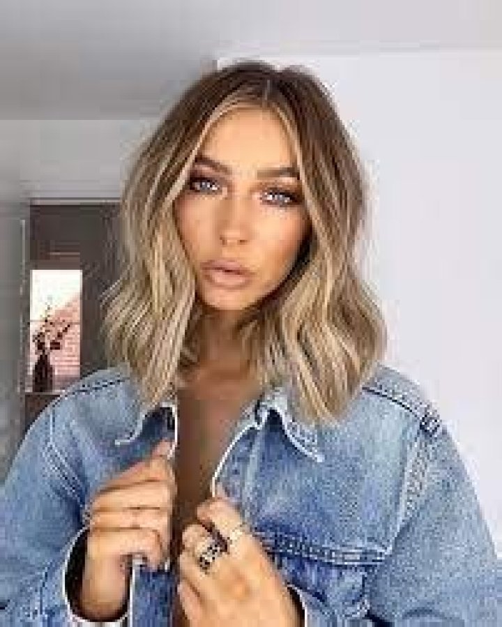 
Alexx Coll Height, Weight, Net Worth, Age, Birthday, Wikipedia, Who, Nationality, Biography 