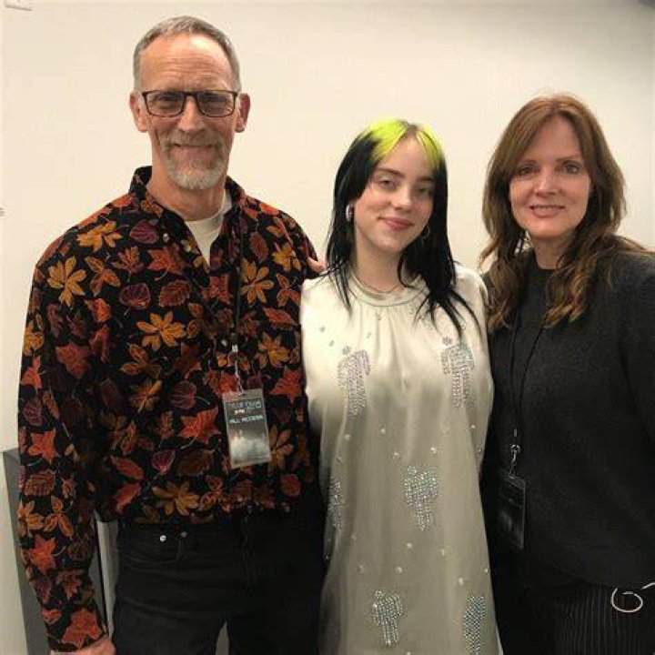 
Billie Eilish’s Parents: who are Patrick O’Connell & Maggie Baird? 