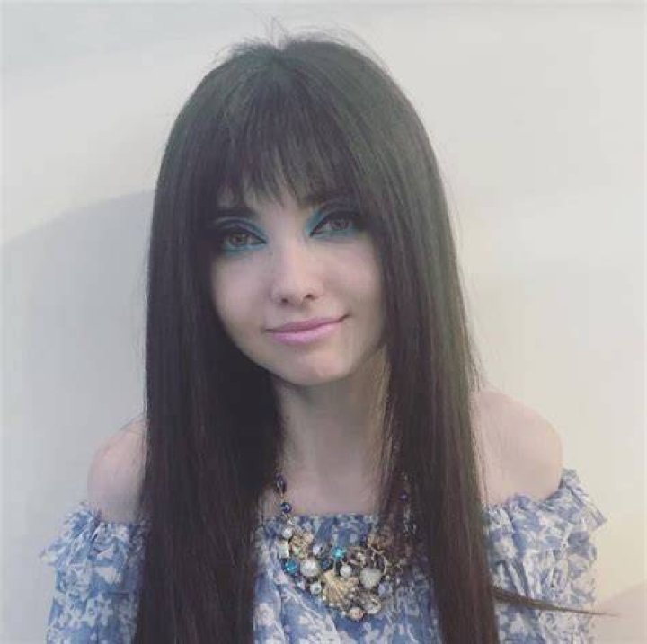 Clare Cooney Height, Weight, Net Worth, Age, Birthday, Wikipedia, Who, Nationality, Biography