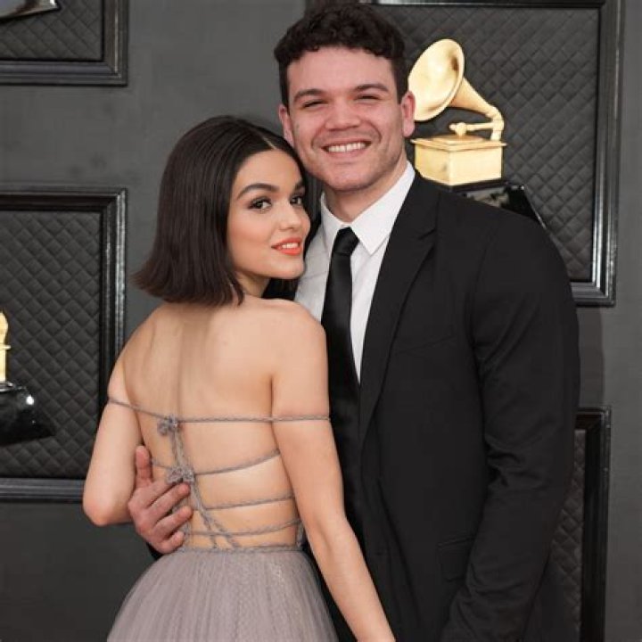
Does Rachel Zegler Have A Boyfriend? Everything To Know About Her Dating History 