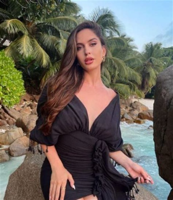 
El Famous Juan Height, Weight, Net Worth, Age, Birthday, Wikipedia, Who, Nationality, Biography 