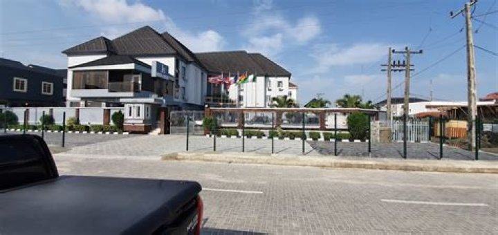 Eros Hotel, Lekki