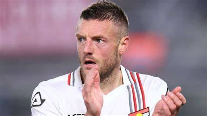
Fans Believe A British Journalist Emma Vardy Is Related To English Footballer Jamie Vardy 