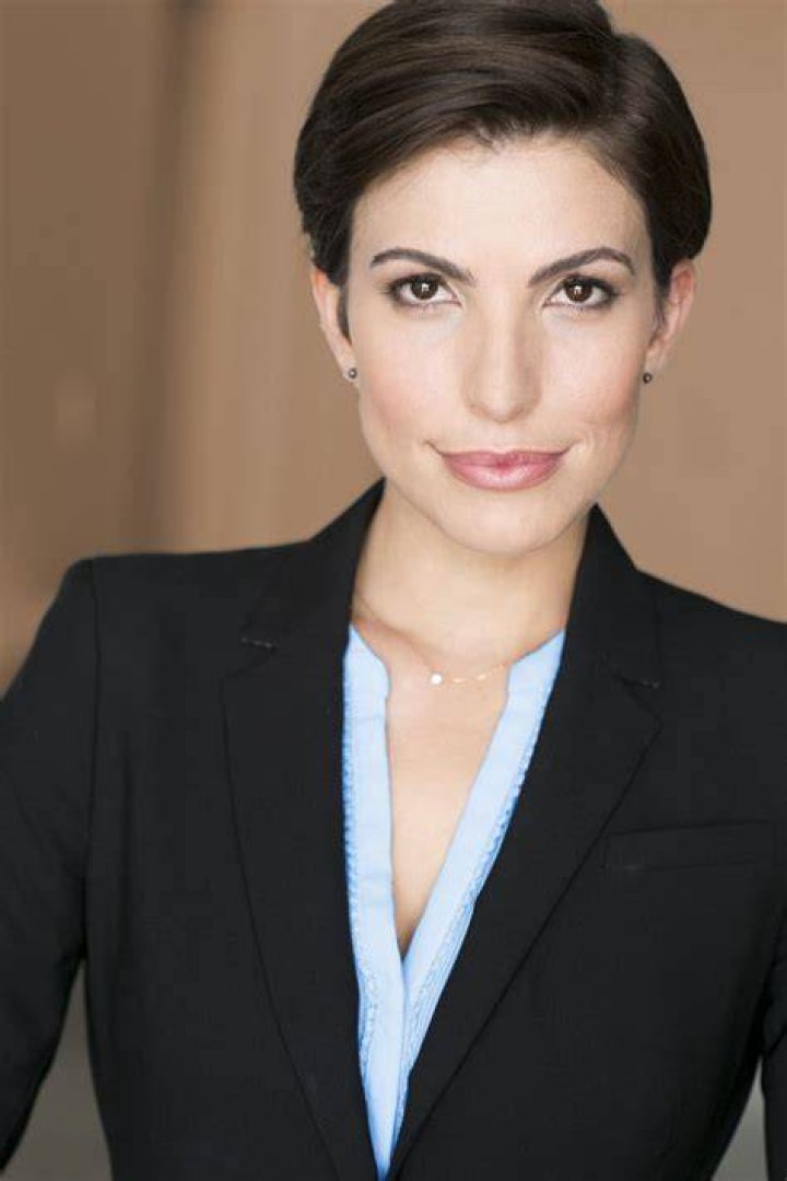 Gilli Messer: Facts on To The Lake Actress