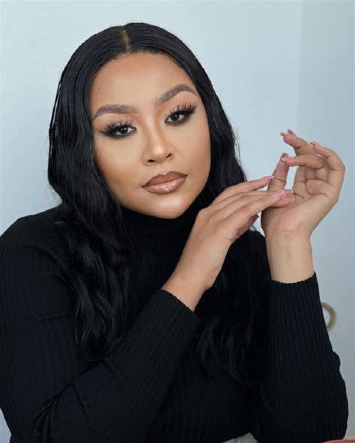 How Old is Angela Sithole? Age Revealed