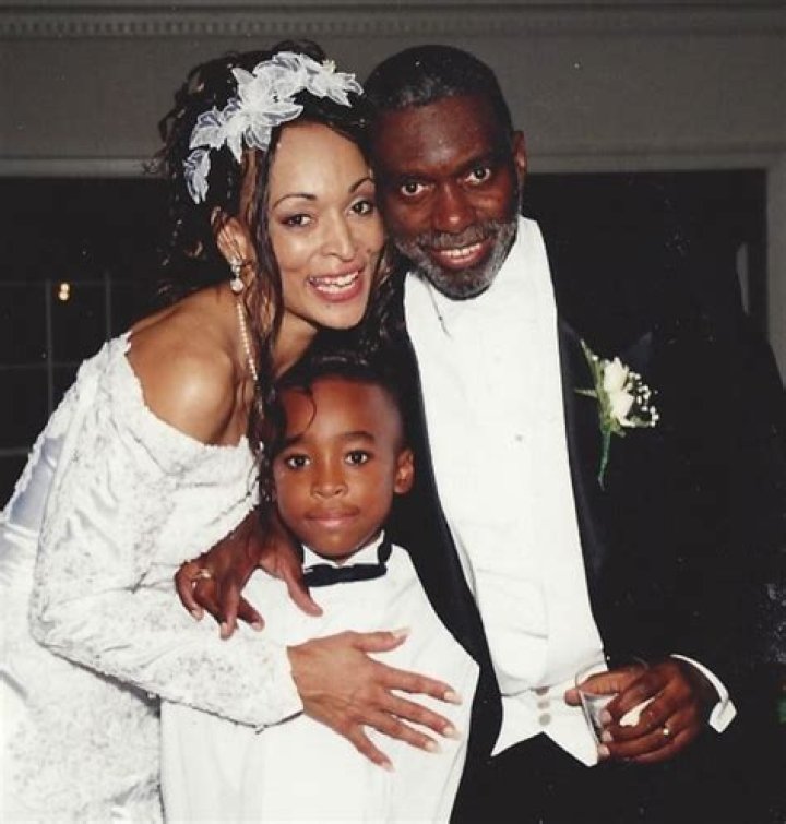 
How Old Is Karen Huger Husband Raymond A Huger? 