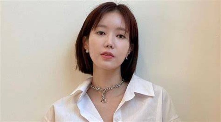 Im Soo-hyang Height, Weight, Net Worth, Age, Birthday, Wikipedia, Who, Nationality, Biography