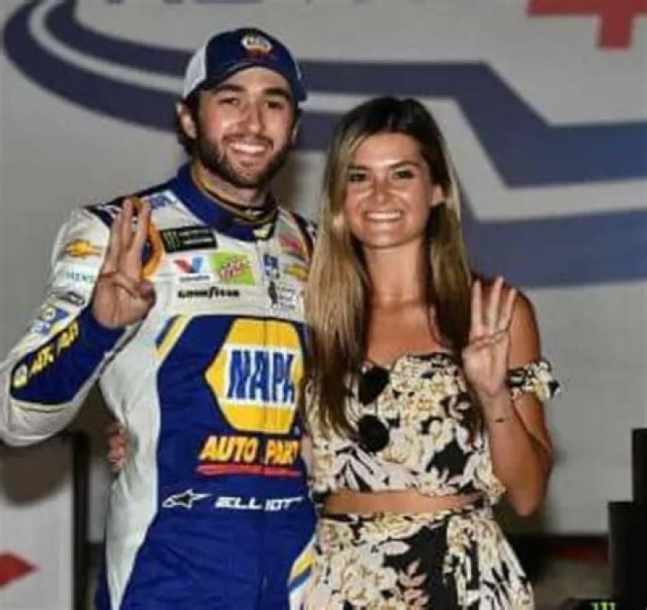 
Is Chase Elliott Married? Does He Have a Wife or Girlfriend? 