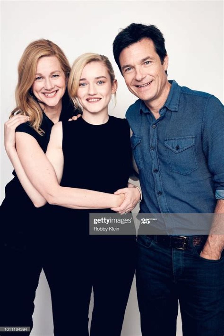 
Is Laura Linney Related To Julia Garner? Relationship Explained 