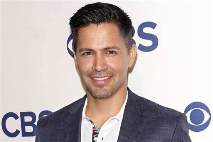 Jay Hernandez Height, Weight, Net Worth, Age, Birthday, Wikipedia, Who, Nationality, Biography