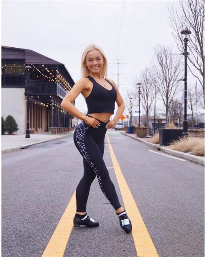 
Mallory Franklin Height, Weight, Net Worth, Age, Birthday, Wikipedia, Who, Nationality, Biography 