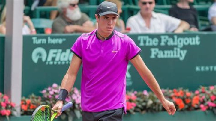 Meet American Tennis Star Ernesto Escobedo Girlfriend Amy Katrak On Instagram
