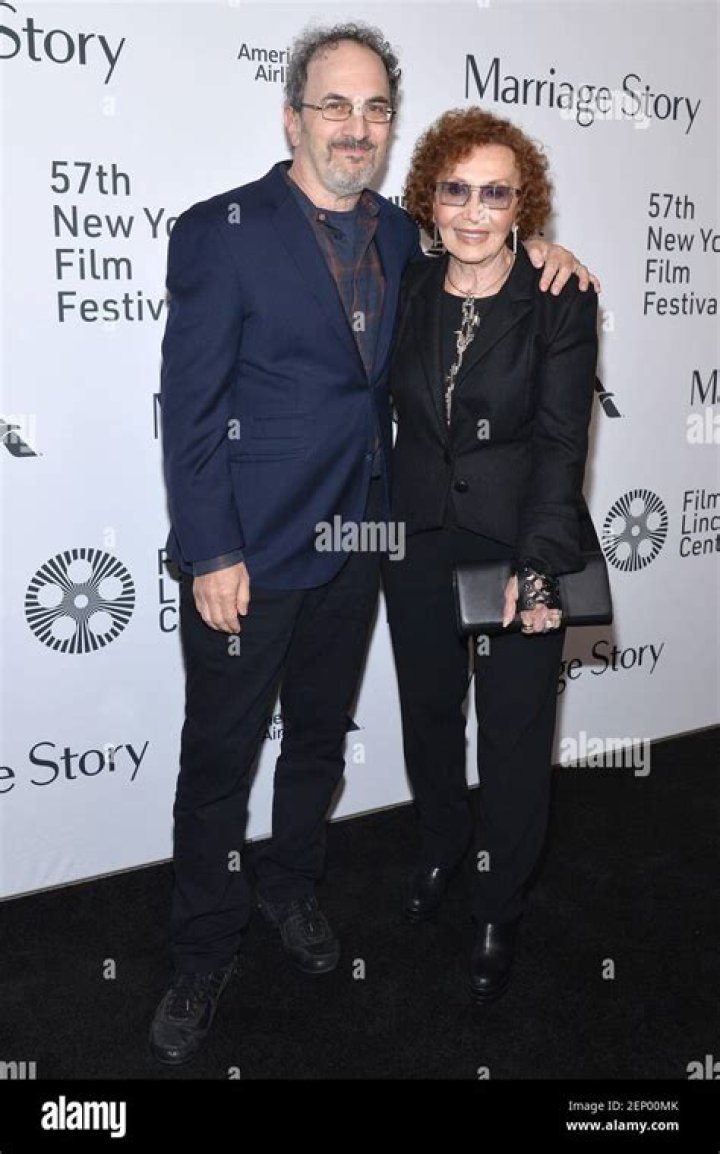 Michelle Saks Smigel Age Wikipedia: Know Robert Smigel Wife Net Worth