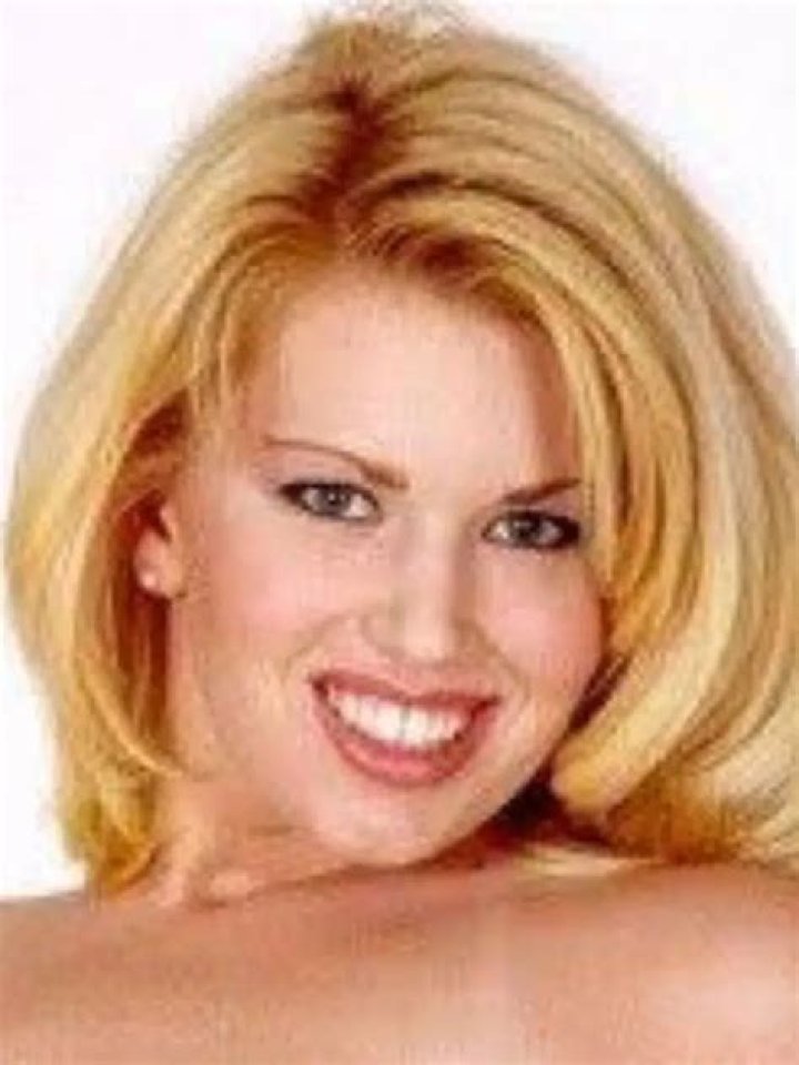 Rachel Holm Net Worth, Height, Husband, Sons, Age, Wiki, Biography, Movies