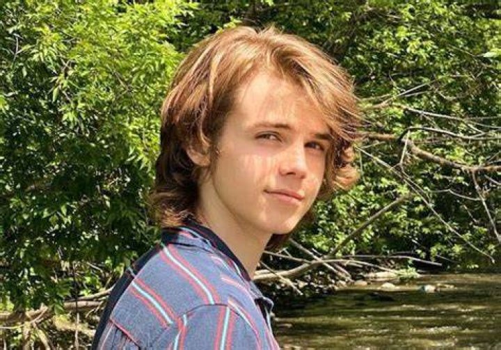 Sam Ashe Arnold Net Worth: Bio, Wiki, Age, Height, Parents, and Girlfriend