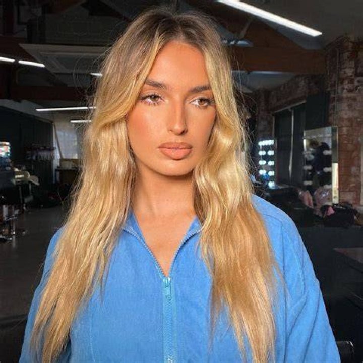 Sasha Attwood Height, Weight, Net Worth, Age, Birthday, Wikipedia, Who, Nationality, Biography