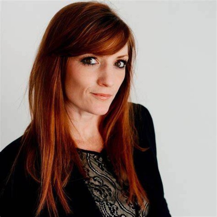 
Shannon McCarthy Facts, Age, Birthday, Wikipedia, Who, Nationality, Biography 