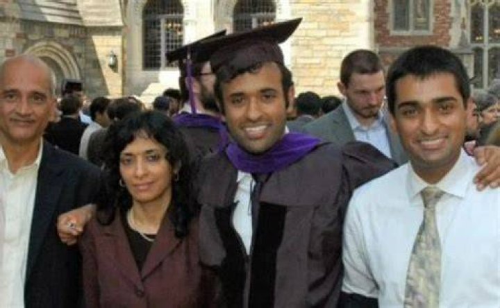 Siblings: Vivek Ramaswamy Brother Shankar Ramaswamy And Sister Details