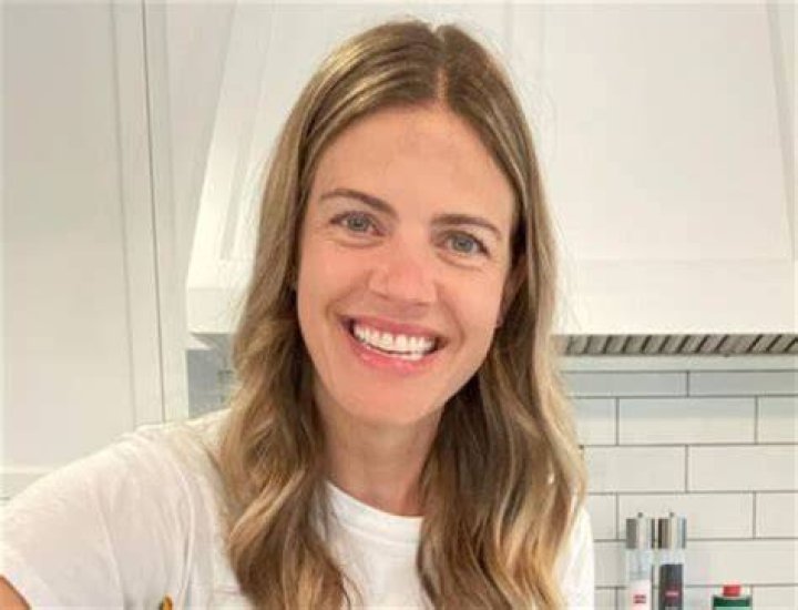 Siri Pinter Bio, Age, Height, Husband, Children and Seriously Delicious