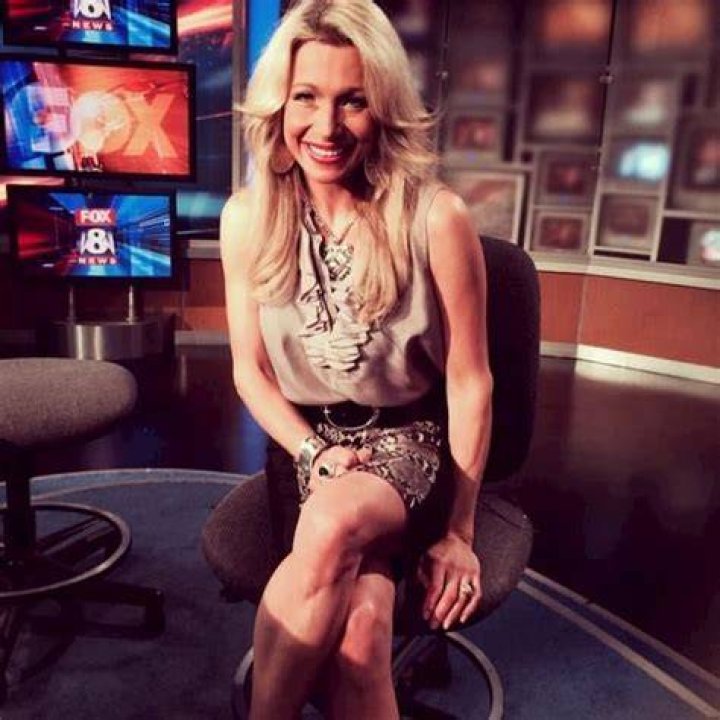 Stefani Schaefer Height, Weight, Net Worth, Age, Birthday, Wikipedia, Who, Instagram, Biography