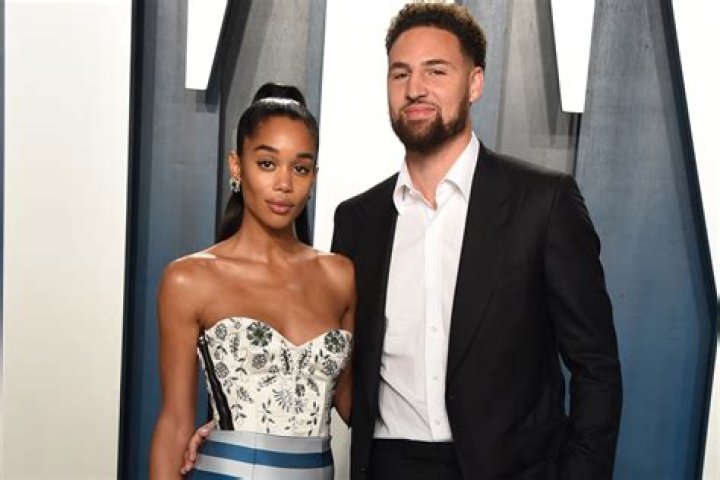 
Warriors Klay Thompson And Girlfriend Laura Harrier Have Been Dating Since 2018 