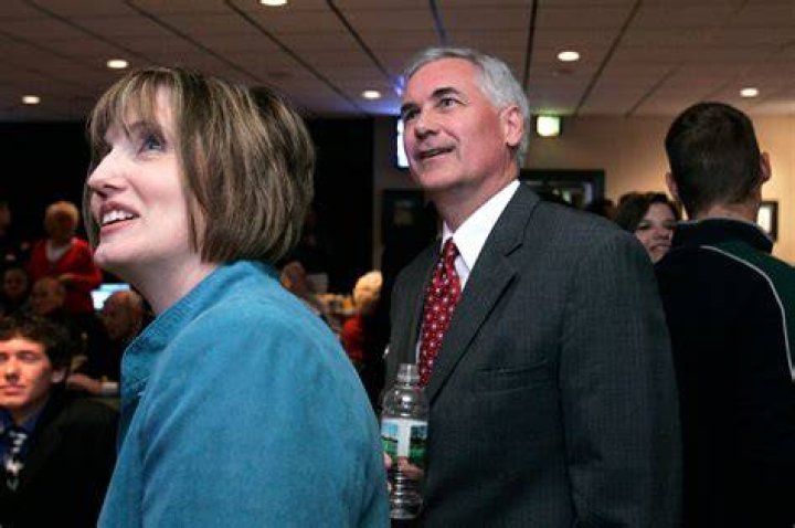 
What Happened To Lori McClintock? US Rep Tom McClintock Wife Lost Her Life Ingesting The Mulberry Leaf 