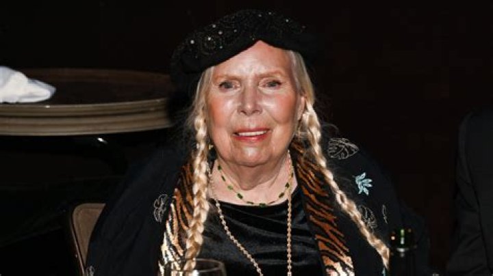Whats Wrong With Singer Joni Mitchell? Illness Explained And Update 2022 On Her Health Condition