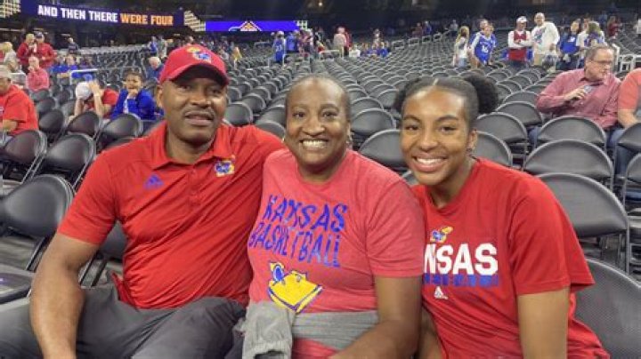 Who Are Ochai Agbaji Parents? Meet Father Olofu Agbaji And Mother Erica Agbaji, All Family Details