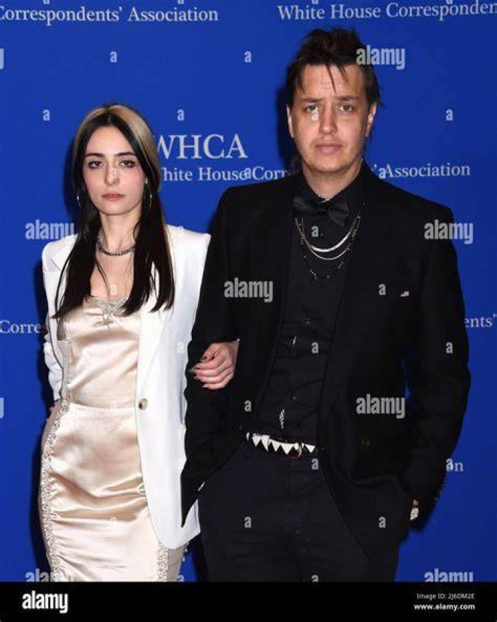 Who Is Kaya Evdokia? Meet Julian Casablanca Wife: Relationship And Musical Journey