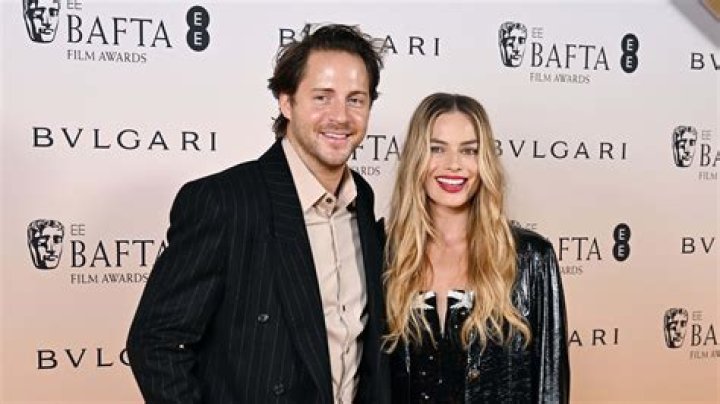 
Who is Margot Robbie Dating? Are Rookie Bucs Player Dating Rumours True? 