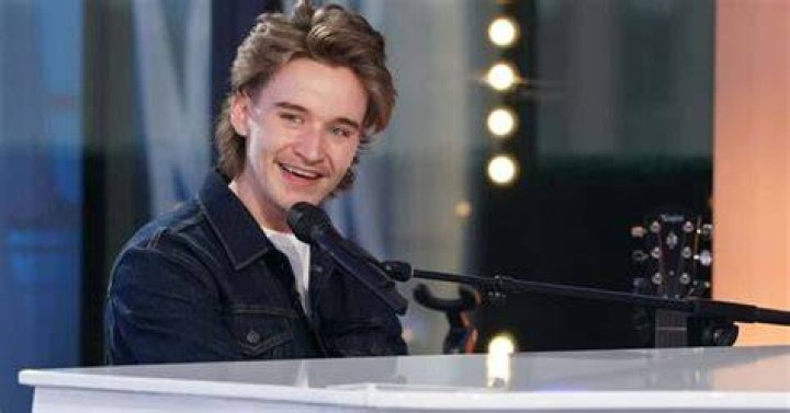 Who Is Phil Kane From “American Idol” Season 21?