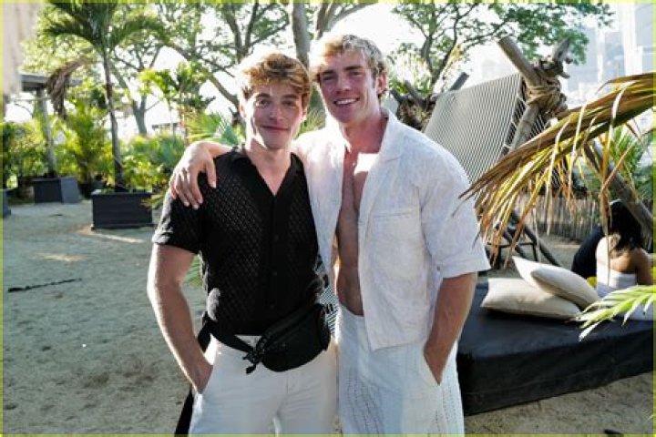 Zane Phillips Partner: Is He Still Dating Zach Houghton Glassman? Fire Island Actor Coming Out Gay Story